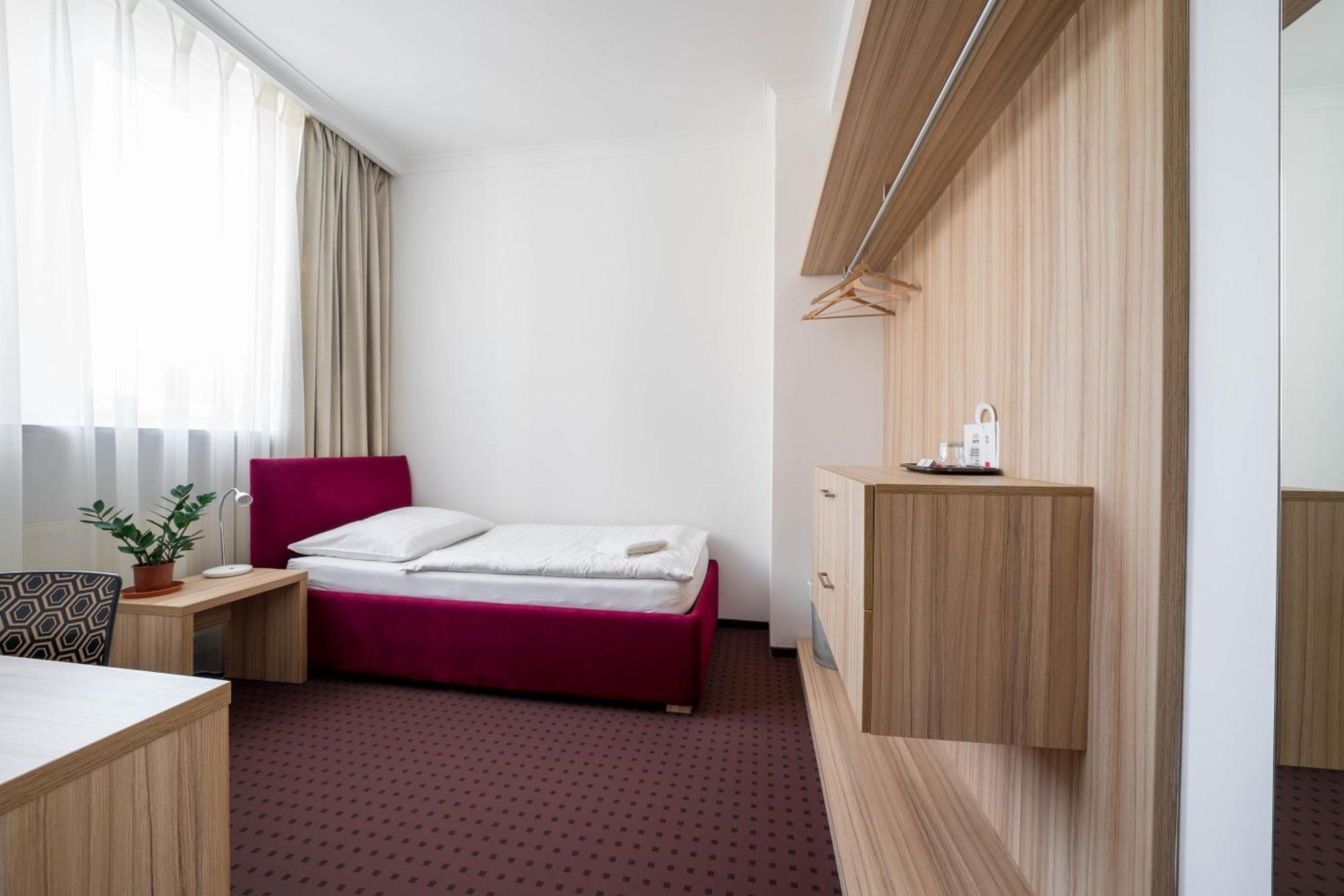 Hotel Akord Ostrava Exterior foto